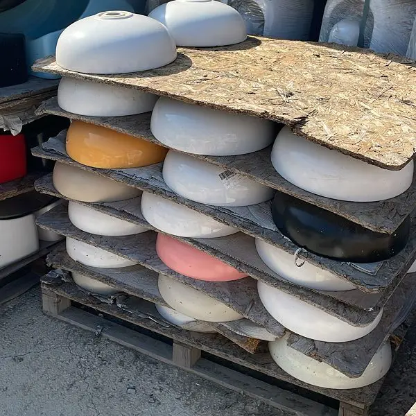 colored_wash_basin